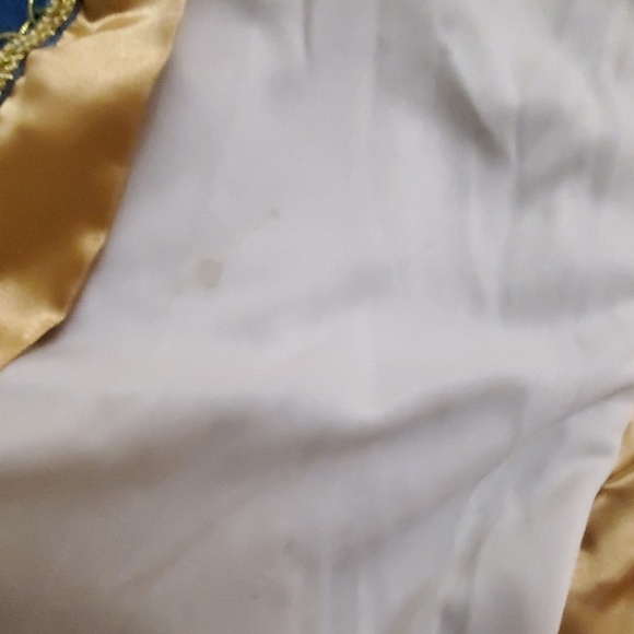 Renaissance queen costume - Picture 2 of 2